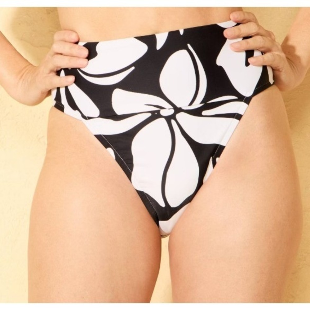 Shade & Shore Tropical Print Bikini Bottom Black Medium NWT - Picture 4 of 4